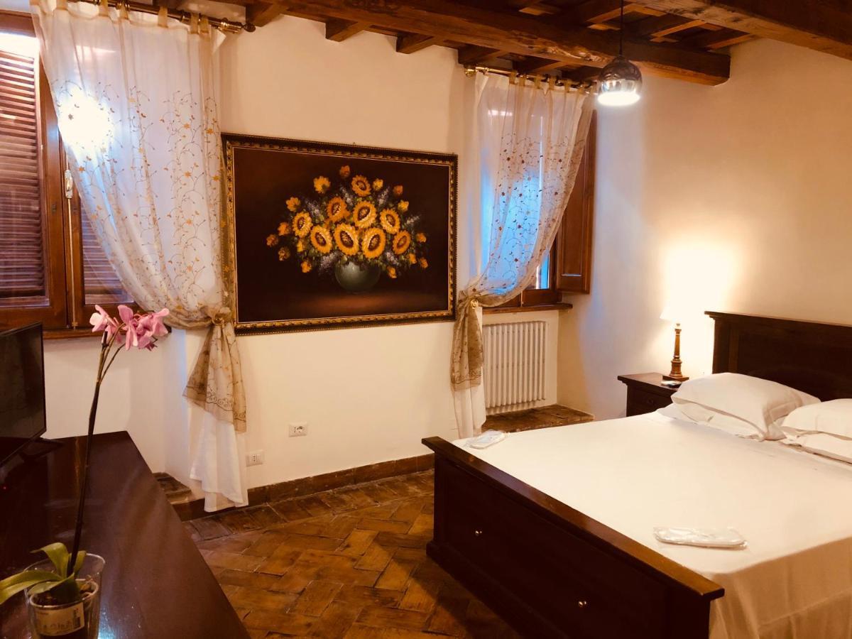 Castle Of Glamour XVI Century Luxury Apartments Roma Esterno foto