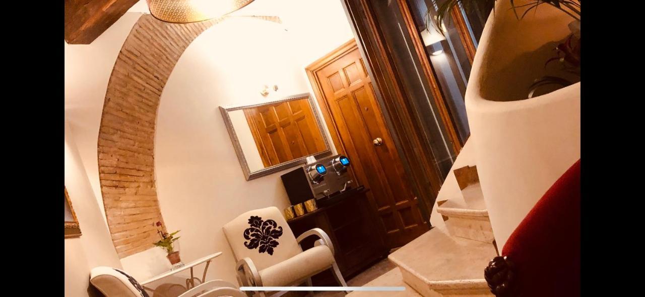 Castle Of Glamour XVI Century Luxury Apartments Roma Esterno foto